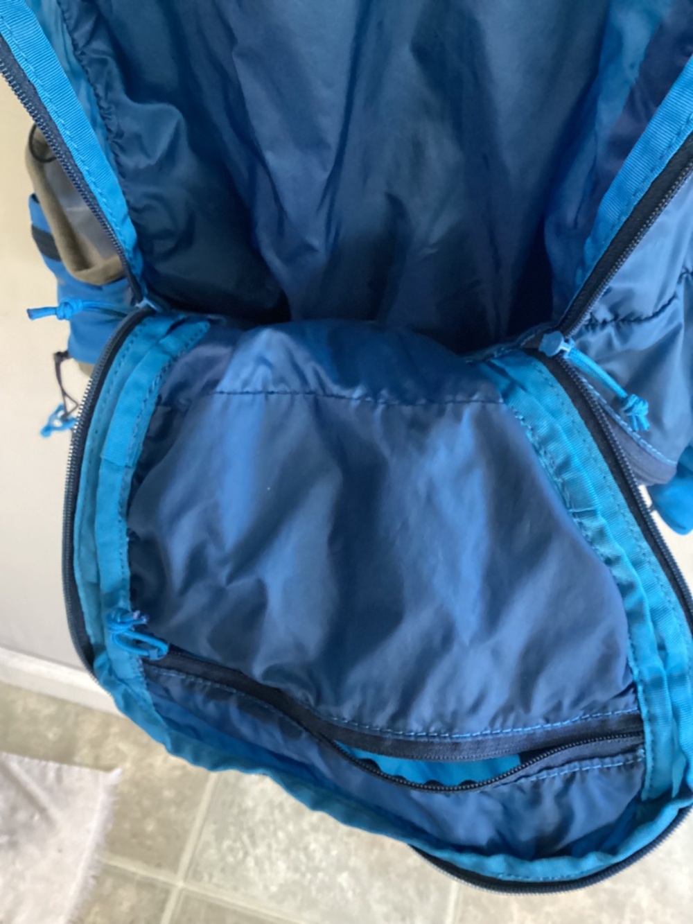 Ultimate Direction Adventure Vest 6.0, mens m/l - Picture 5 of 5